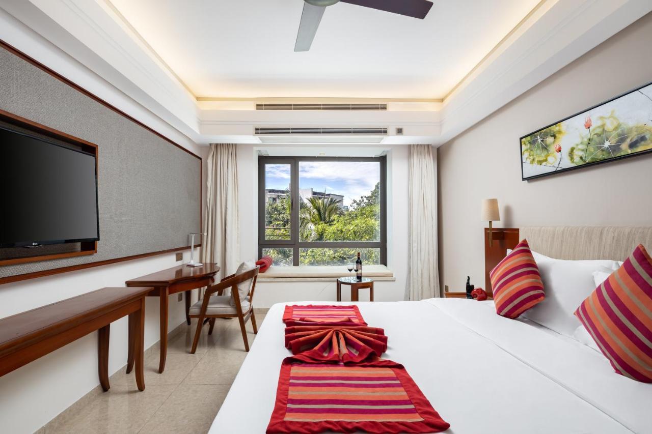 Sanya Seacube Holiday Hotel Buitenkant foto
