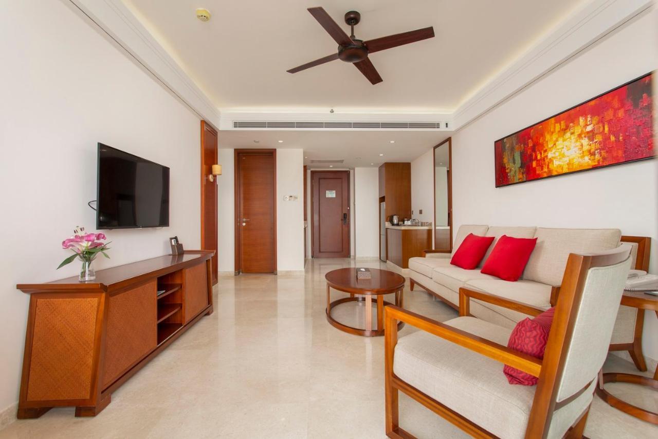 Sanya Seacube Holiday Hotel Buitenkant foto
