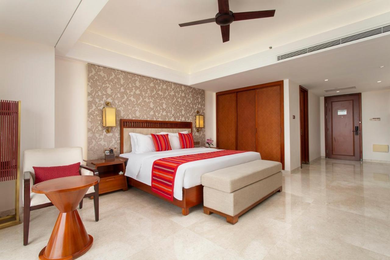 Sanya Seacube Holiday Hotel Buitenkant foto